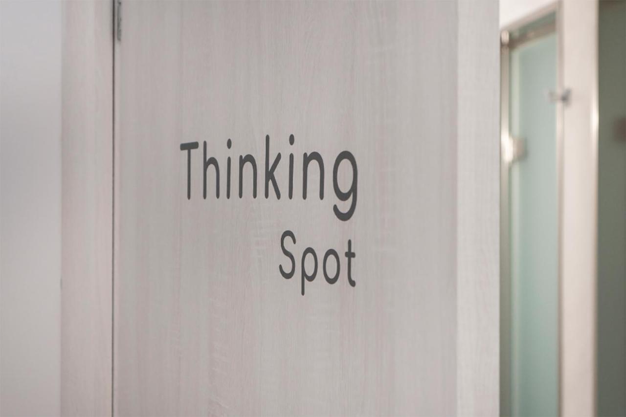 Bedspot Hostel Fira  Ngoại thất bức ảnh