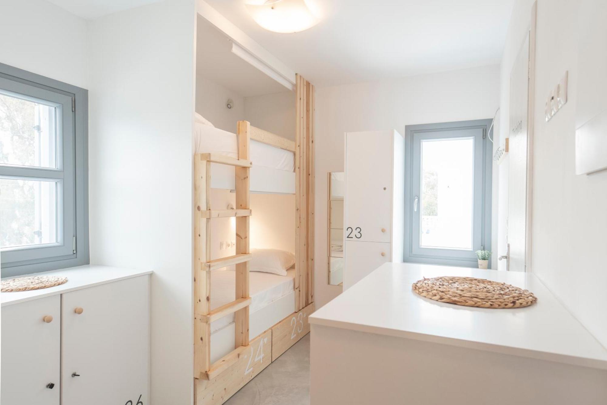 Bedspot Hostel Fira  Ngoại thất bức ảnh