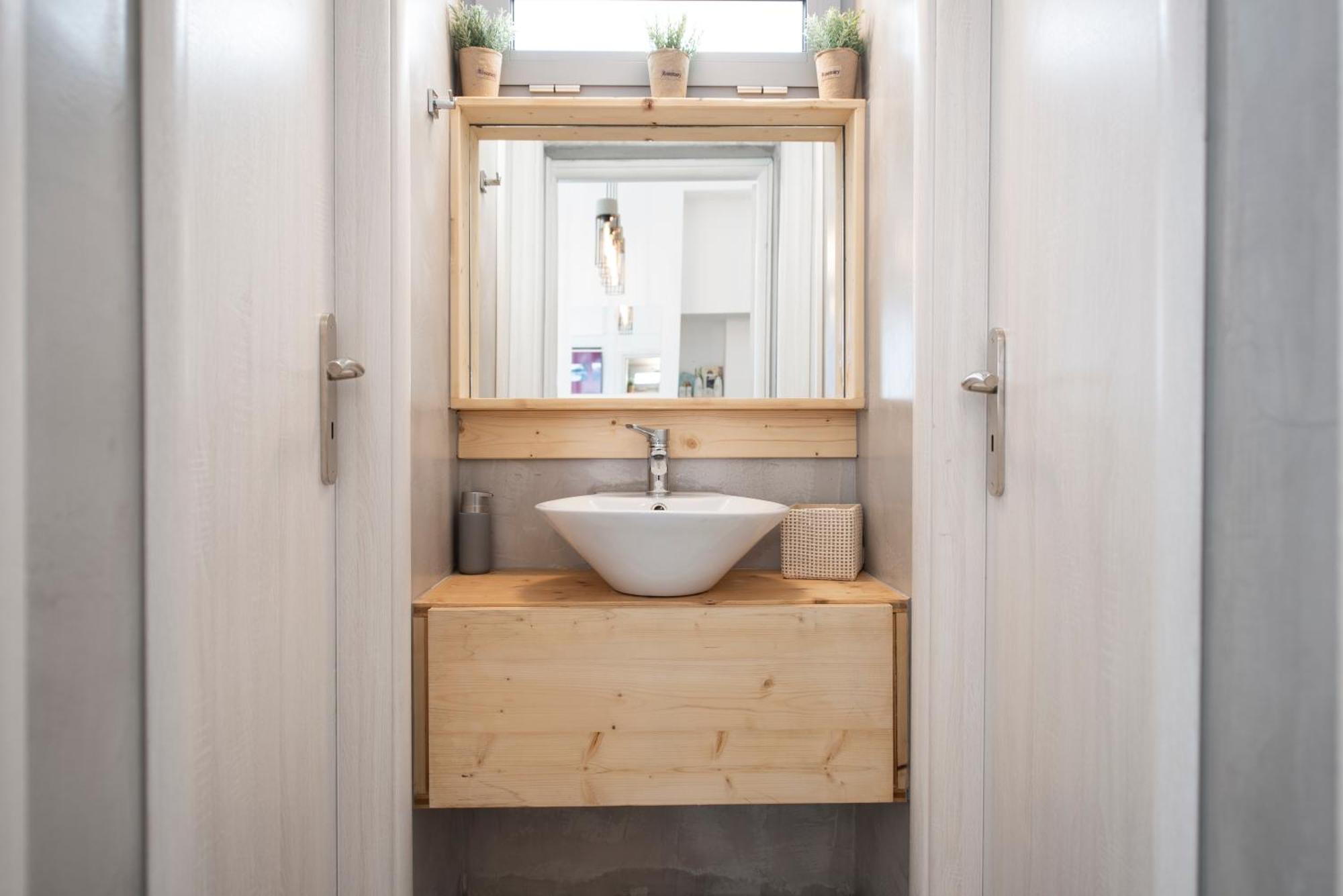 Bedspot Hostel Fira  Ngoại thất bức ảnh